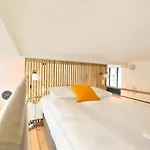 Hyper-centre Lekain Unsejouranantes شقة
