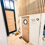 Hyper-centre Lekain Unsejouranantes شقة
