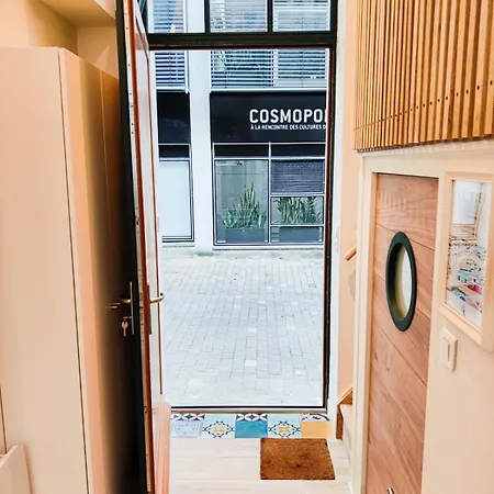 Hyper-centre Lekain Unsejouranantes شقة